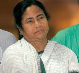 बंगाल में हिंसा से मचा सियासी उबाल, ममता को विपक्षी नेताओें का साथ